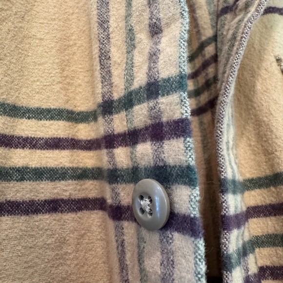 Woolrich Thick Cotton Flannel Plaid Button Down / Men's Medium - Picture 3 of 12